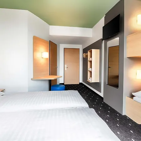 Hotel B&B Hotel Wilhelmshaven 3*