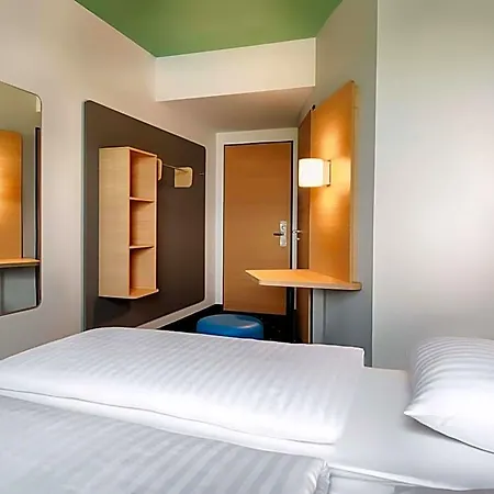 B&B Hotel Wilhelmshaven 3*