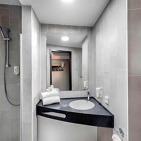 Hotel B&B Hotel Wilhelmshaven 3*