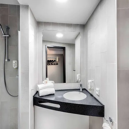 B&B Hotel Wilhelmshaven Hotel 3*